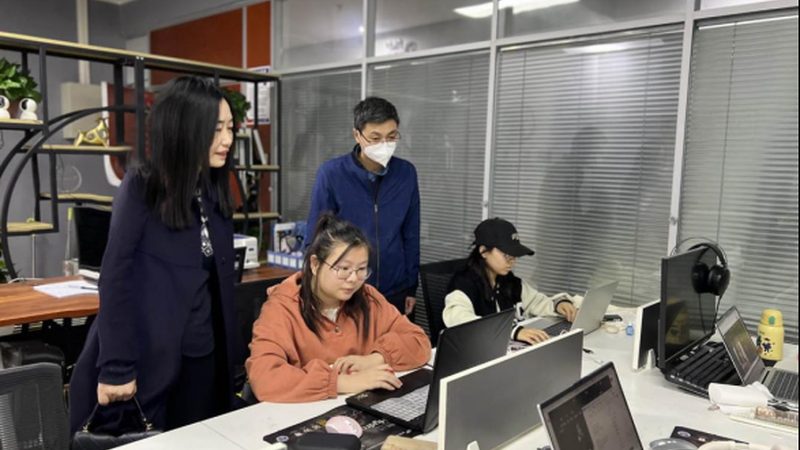 C产品宣传片拍摄：揭秘高效制作技巧
